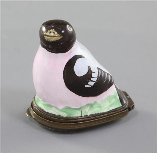 A George III Bilston enamel snuff box, modelled as a seated bird, c.1770, height 2in.